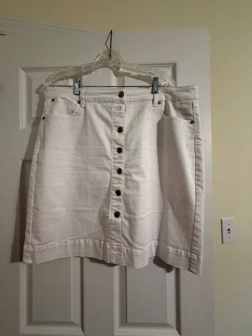 Talbots white denim button front skirt
